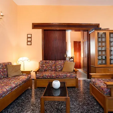 Сasa de vacaciones Sunset Retreat With Panoramic Sea Views